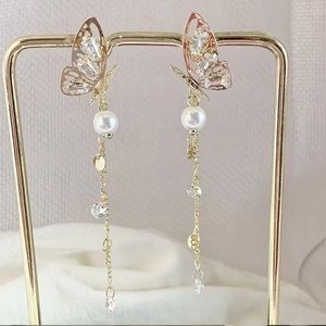 New Butterfly Pearl Long Earrings